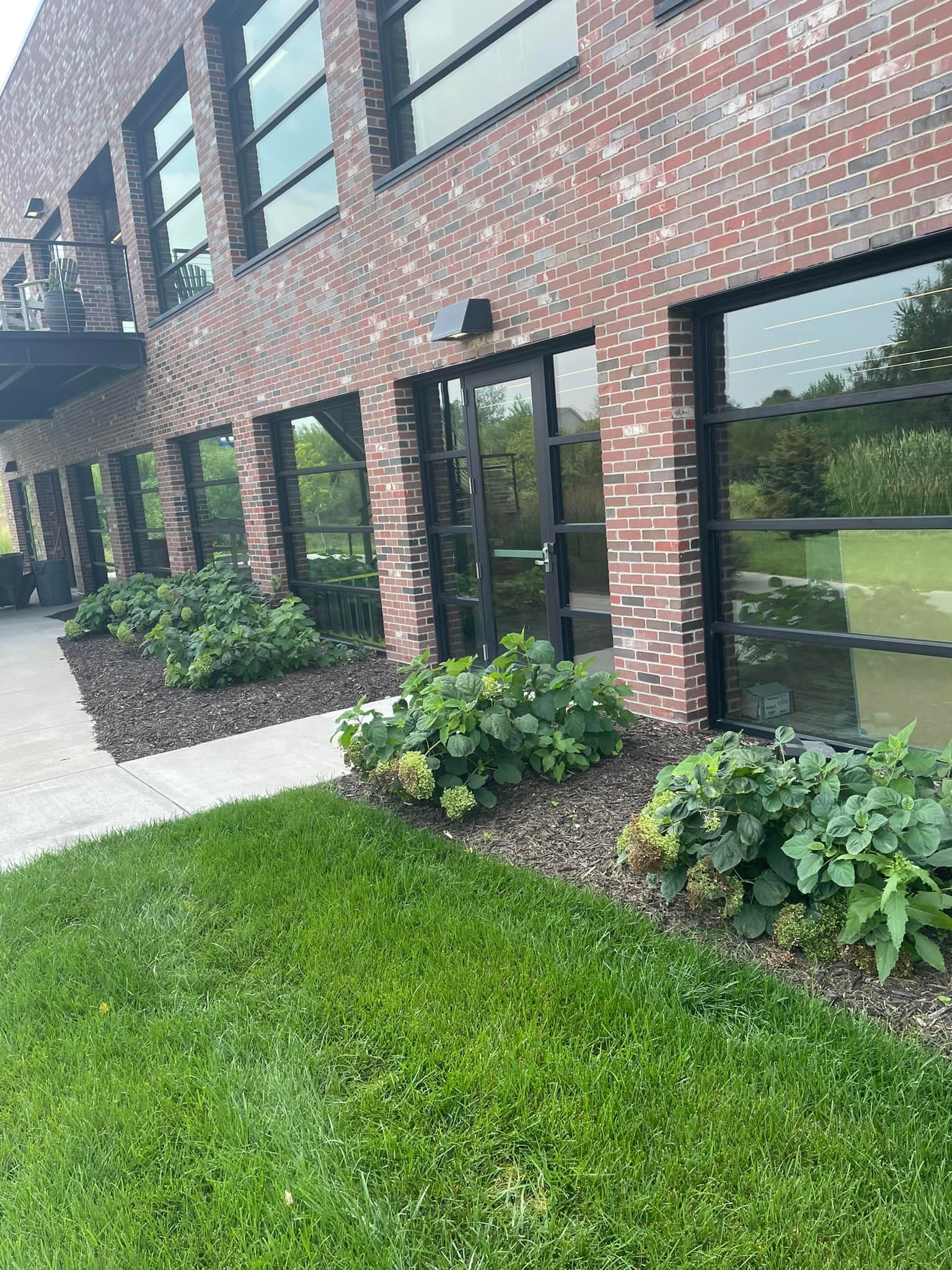 Storefront cleaning services